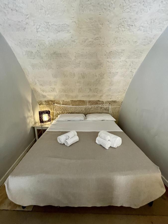 4 Balconi Rooms- Dimora Arditi B&B Λέτσε Εξωτερικό φωτογραφία