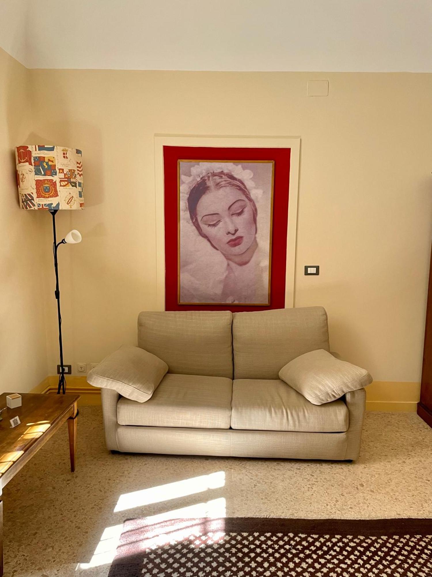 4 Balconi Rooms- Dimora Arditi B&B Λέτσε Εξωτερικό φωτογραφία
