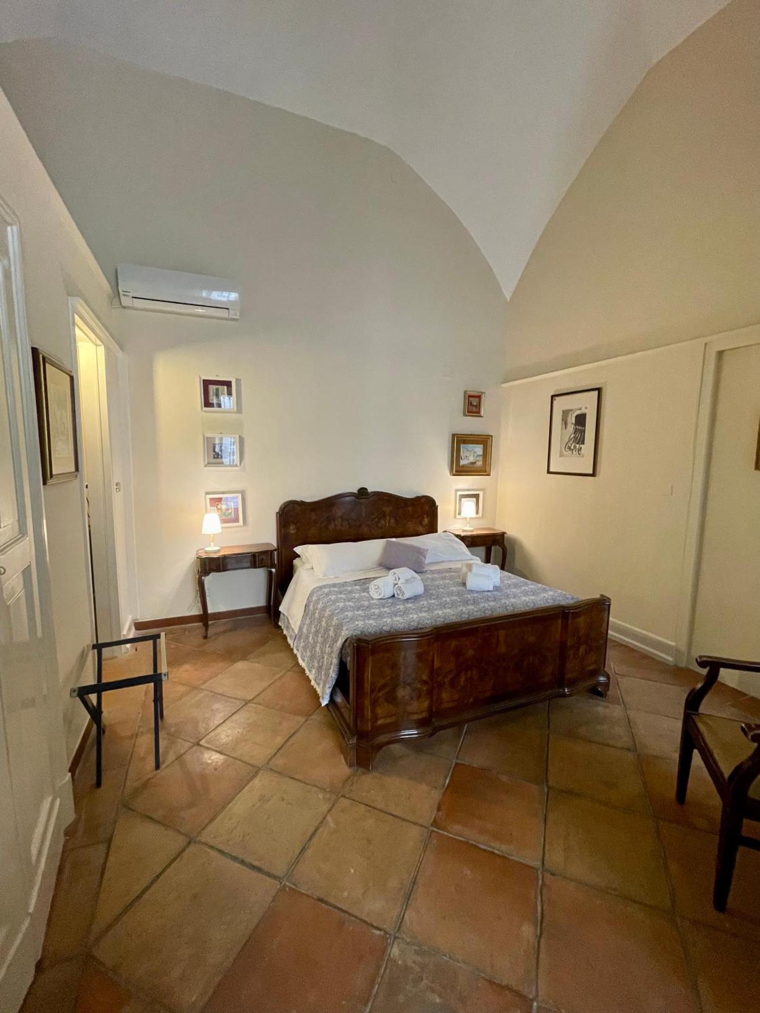4 Balconi Rooms- Dimora Arditi B&B Λέτσε Εξωτερικό φωτογραφία